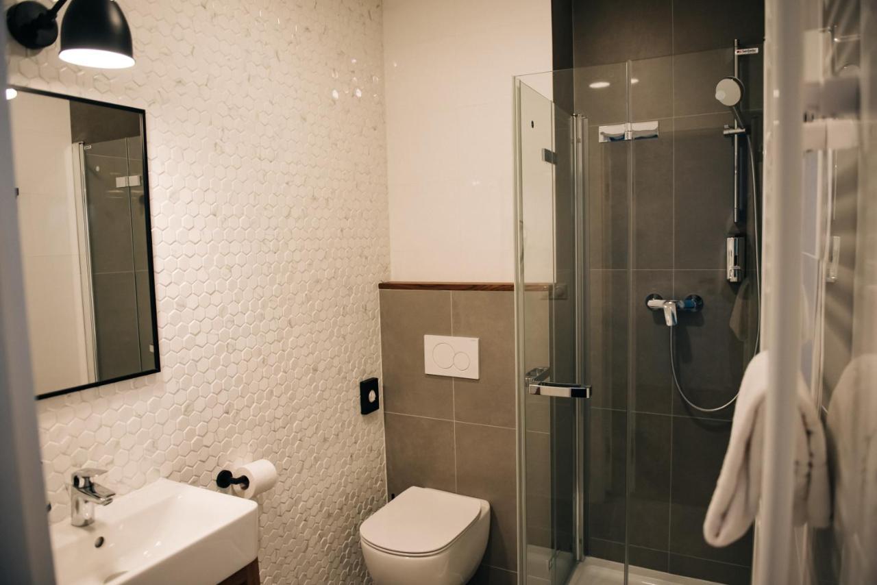 Krone Svätý Jur エクステリア 写真