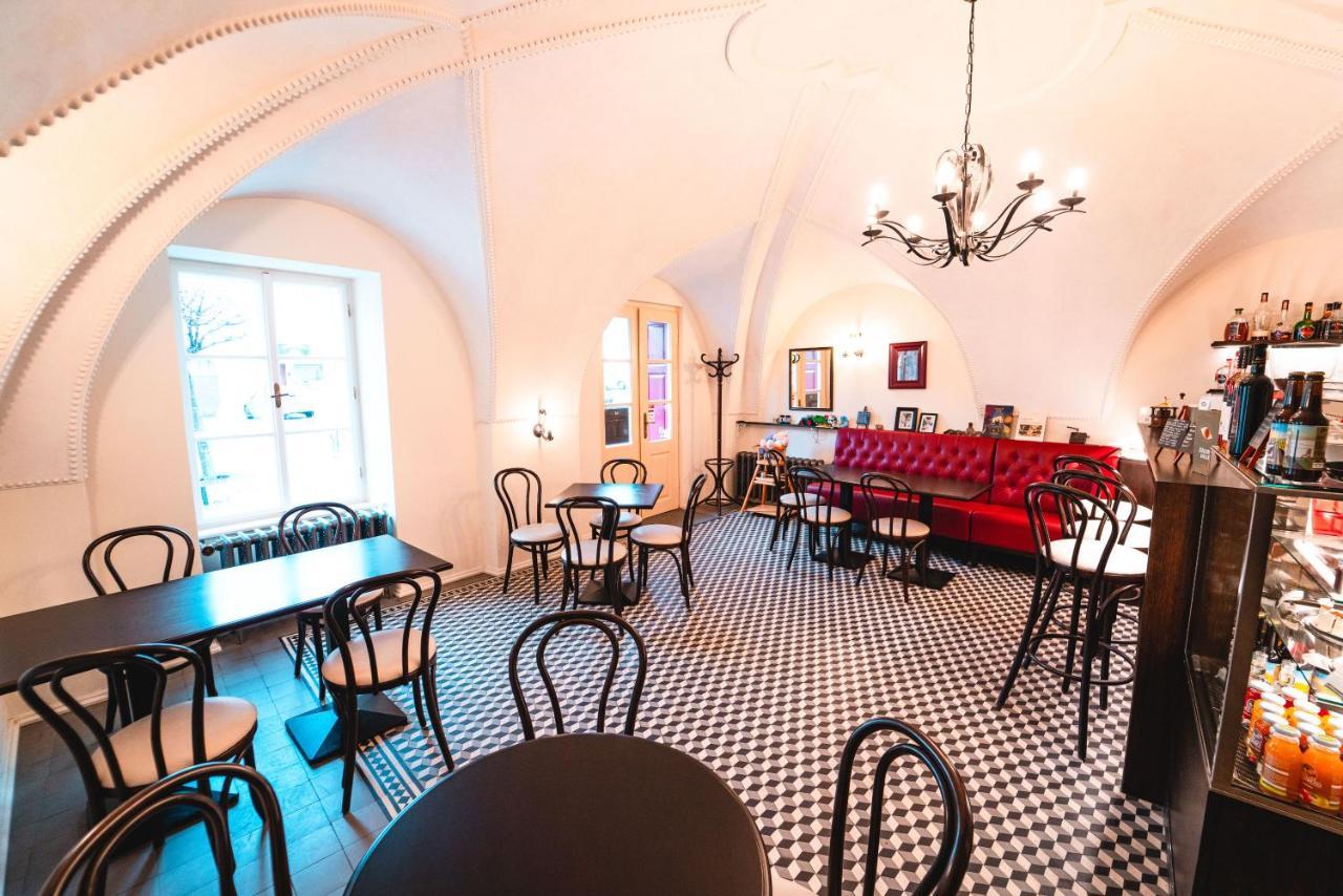 Krone Svätý Jur エクステリア 写真